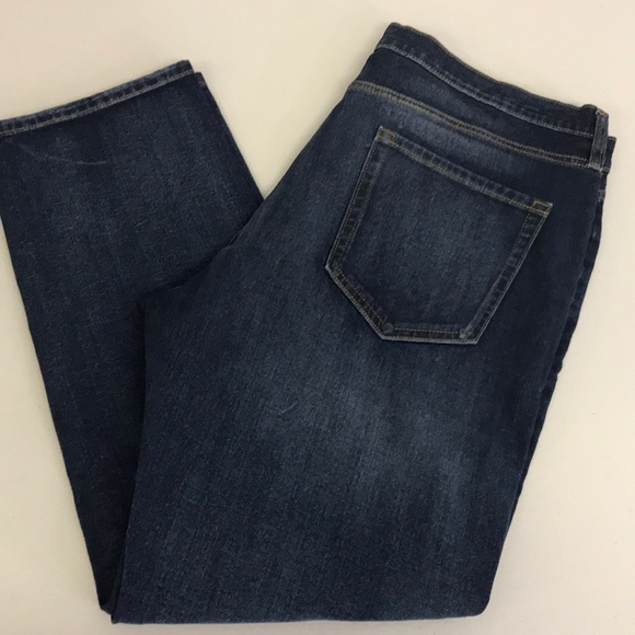 New Amazon Essentials Straight Bootcut Jean (E14) - Picture 1 of 5